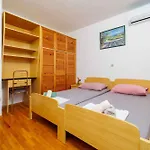 Appartement In 43070 Crikvenica