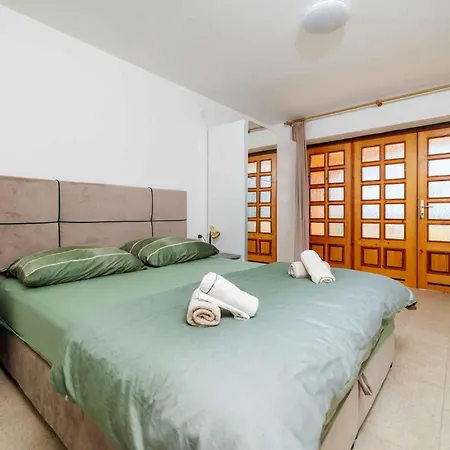 In 43070 Apartment Crikvenica