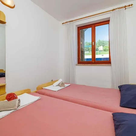 Apartmán In 43070